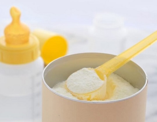 3 gợi ý sữa bột cho bé 6 tháng tuổi khiến các mẹ “trút hết âu lo”