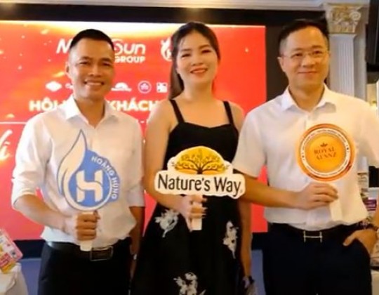 Hội nghị khách hàng khu vực Nghệ An - Hà Tĩnh với chủ đề "Vĩ đại do lựa chọn"
