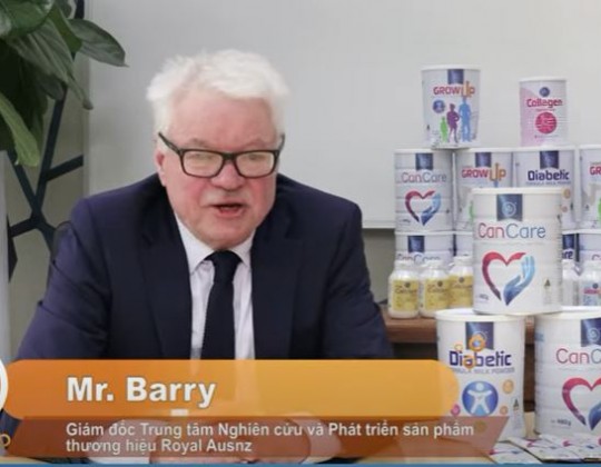 Giám đốc Trung tâm Nghiên cứu và phát triển sản phẩm thương hiệu Royal Ausnz nói về sản phẩm Diabetic và Cancare