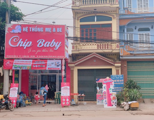 Sữa Hoàng Gia tri ân Shop Chip Baby – Thái Nguyên với món quà Trade And Show đầy ý nghĩa