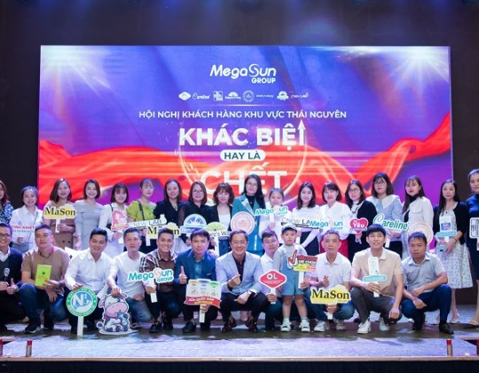 Sữa Hoàng Gia Royal Ausnz vinh dự góp mặt tại buổi hội thảo khách hàng khu vực Thái Nguyên