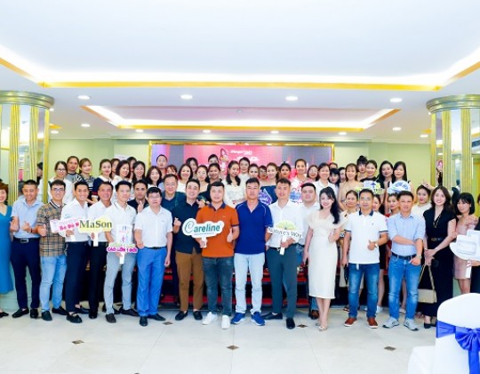 Sữa Hoàng Gia Royal Ausnz hân hạnh đồng hành cùng hội nghị khách hàng khu vực Hà Nội - Sơn Tây - Bắc Giang