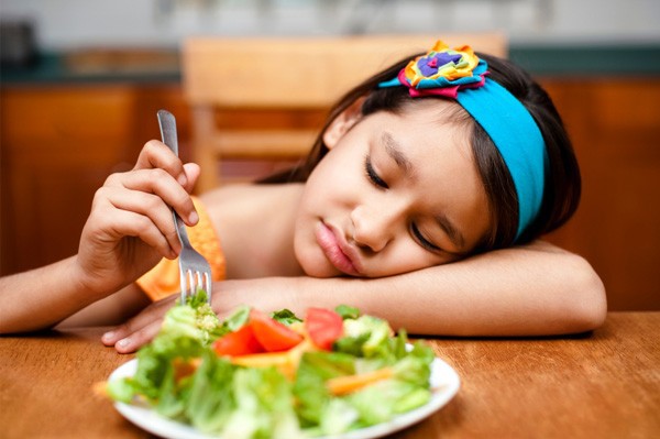 Ảnh hưởng của việc suy dinh dưỡng thể nhẹ cân đến đà tăng trưởng của trẻ 