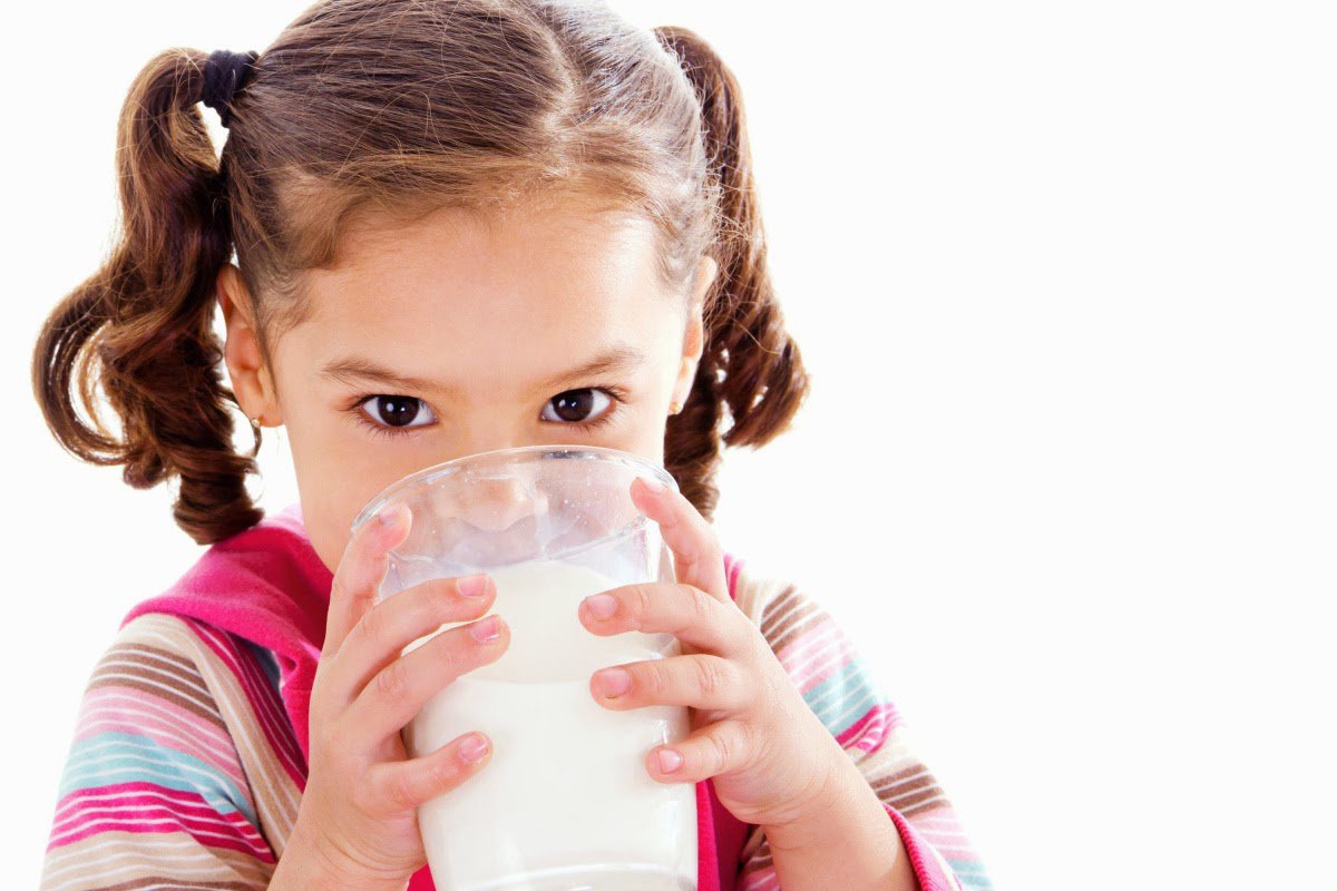 Sữa công thức sẽ cần thời gian tiêu hóa lâu hơn so với sữa mẹ. Từ đó, mẹ có thêm nhiều thời gian làm công việc khác hơn.