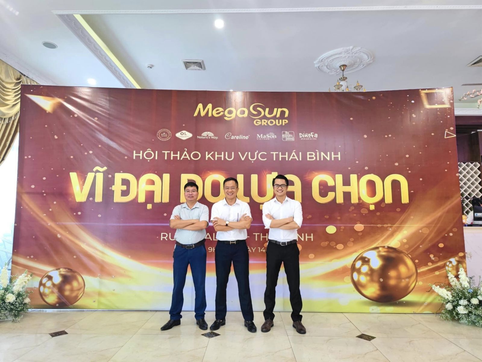 hội thảo khách hàng khu vực Thái Bình với chủ đề "Vĩ đại do lựa chọn"