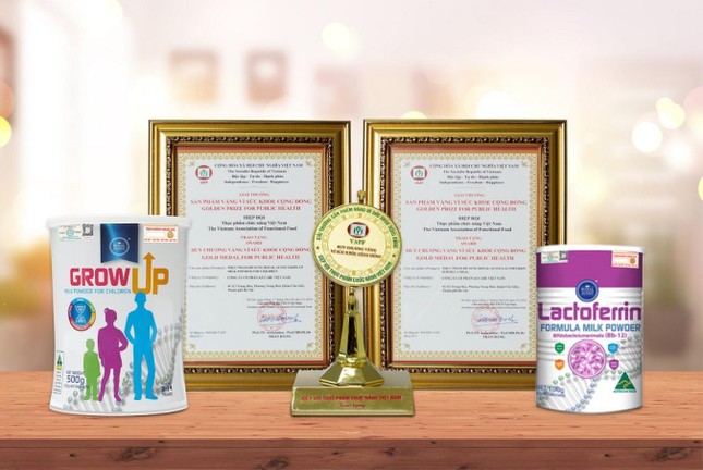 Sản phẩm của Sữa Hoàng Gia Royal Ausnz được trao Giải thưởng “Sản phẩm vàng vì sức khỏe cộng đồng
