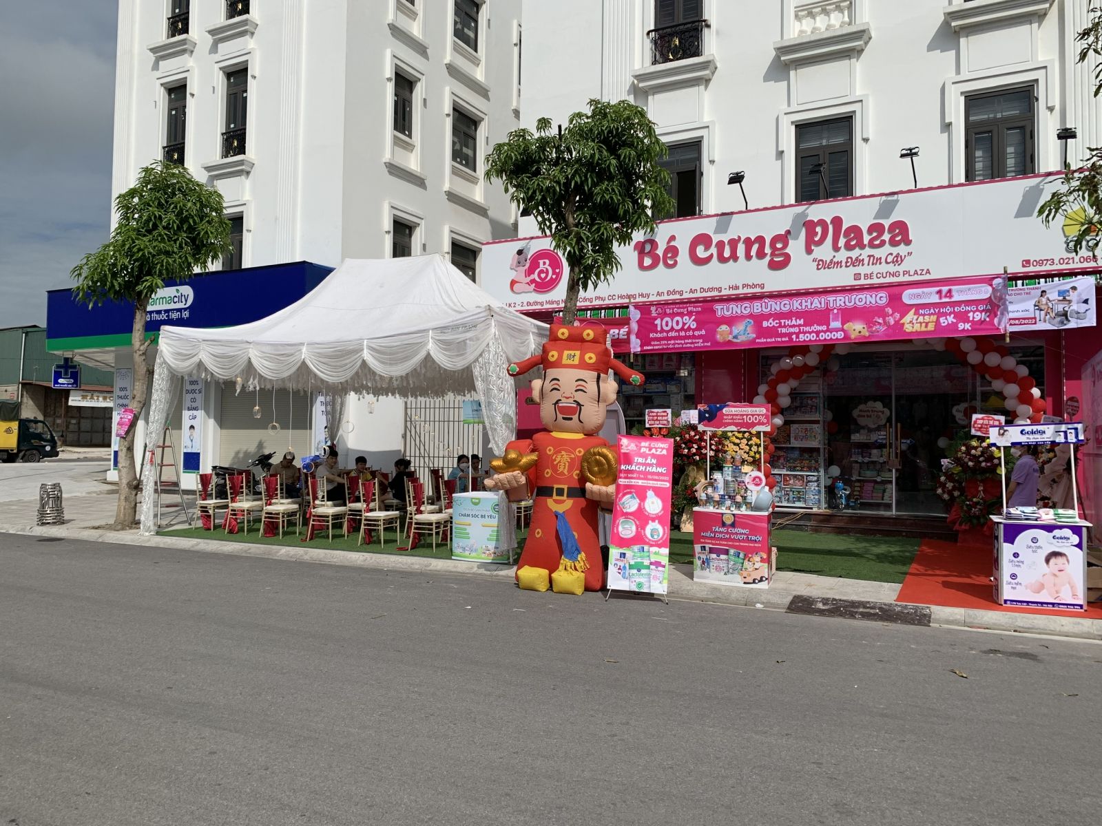 Sữa Hoàng Gia và hành trình Trade and Show cùng Bé Cưng Plaza tại Hải Phòng