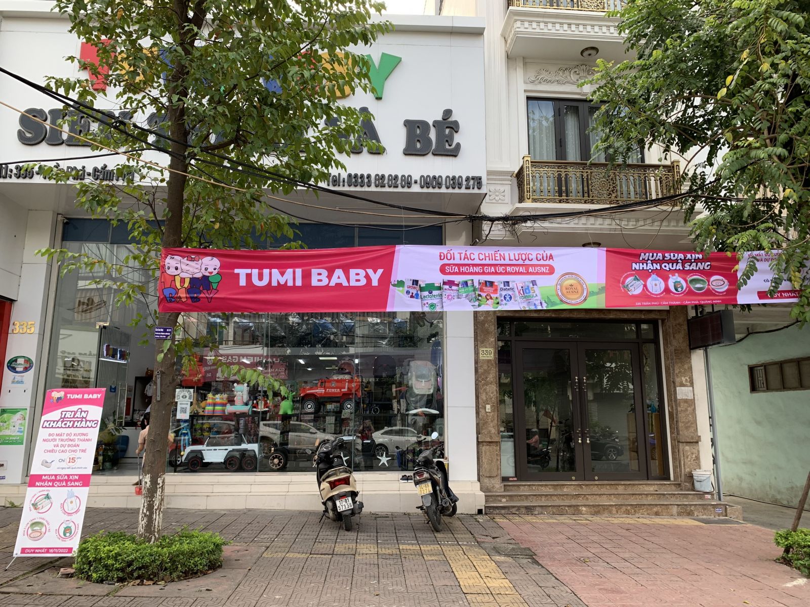 Sữa Hoàng Gia và hành trình Trade & Show tri ân khách hàng tại Tumi Baby Shop Quảng Ninh