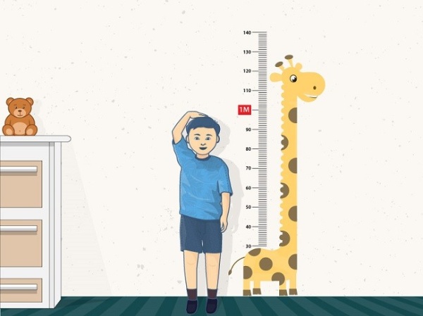 chiều cao bé trai 4 tuổi trung bình sẽ khoảng 100 – 105cm 