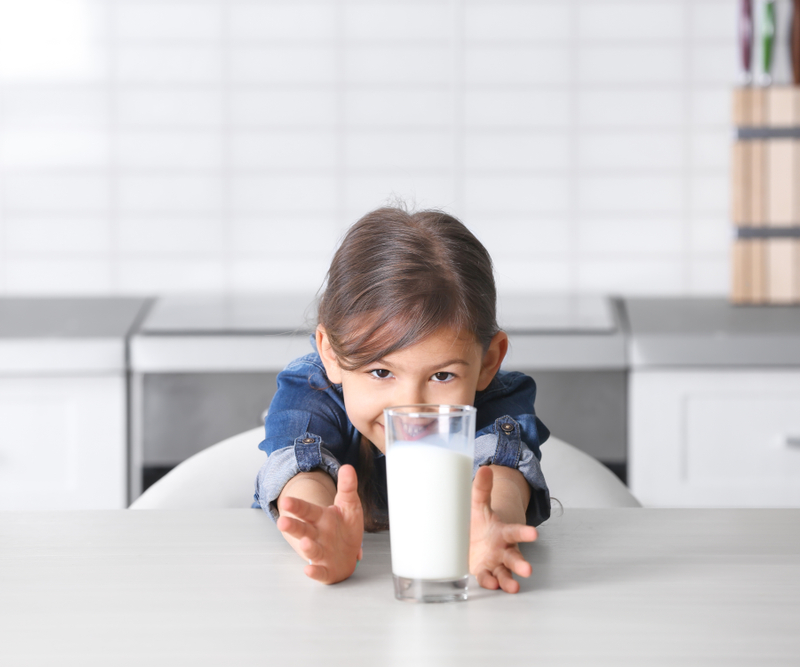Những sai lầm dễ mắc khi sử dụng sữa tăng chiều cao cho bé 8 tuổi
