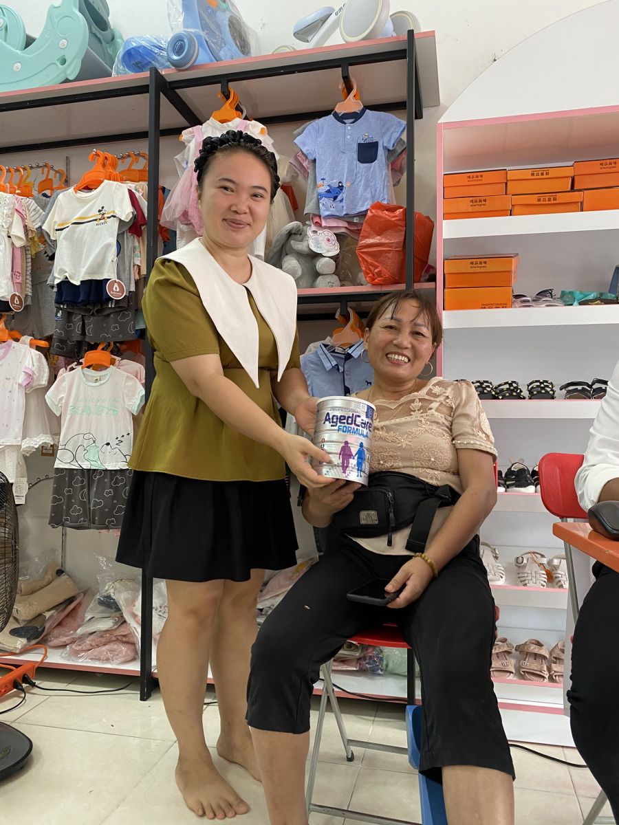 Trade & Show của sữa Hoàng Gia