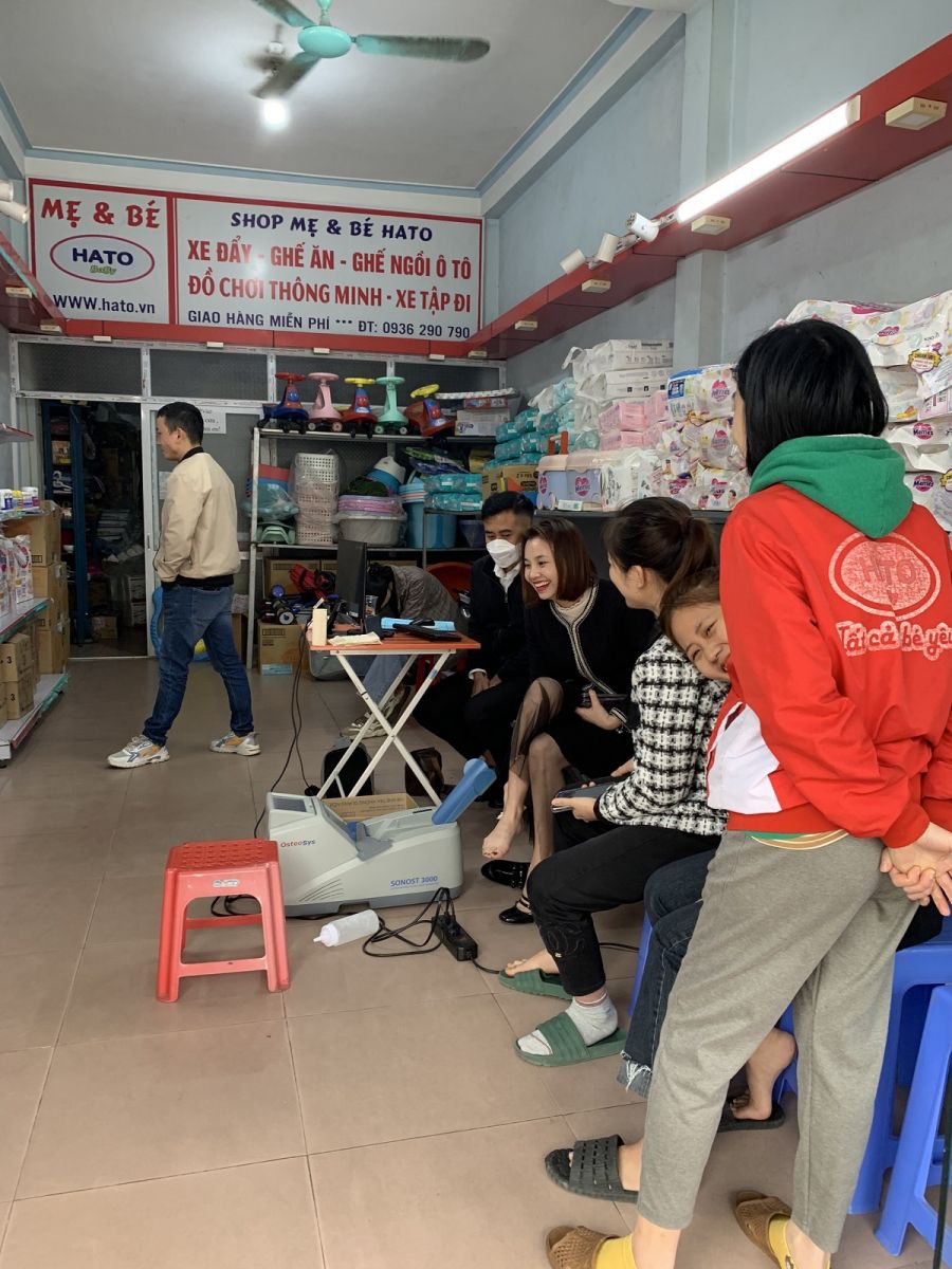 Trade And Show cùng Sữa Hoàng Gia tại Hato Baby Lương Ngọc Quyến, thành phố Thái Nguyên